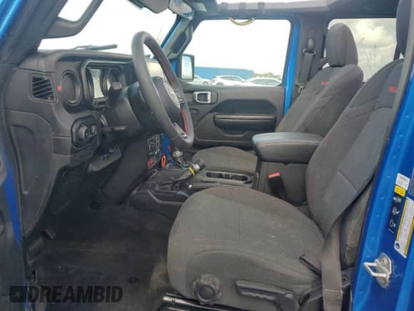 2024 Jeep Wrangler Rubicon z VIN 1C4PJXFG3RW261822, wystawiony jako Copart lot #90542895 z przebiegiem Nie podano mil oraz Nie do naprawy • Non repairable. Historia ofert i sprzedaży dostępna na DreamBid. Obrazek 7.