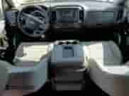 2016 Chevrolet Silverado 2500HD Work Truck z VIN 1GC1KUE85GF300886, wystawiony jako Copart lot #48476585 z przebiegiem 113 934 mil mil oraz Szkoda całkowita • Salvage title. Historia ofert i sprzedaży dostępna na DreamBid. Obrazek 8.