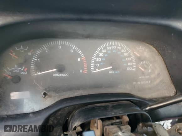 2001 Dodge 2500 z VIN 3B7KF26Z21M559976, wystawiony jako Copart lot #85589424 z przebiegiem Nie podano mil oraz Nie do naprawy • Non repairable. Historia ofert i sprzedaży dostępna na DreamBid. Obrazek 9.