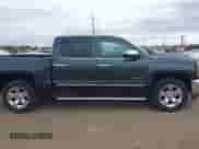 2017 Chevrolet Silverado 1500 LTZ с VIN 3GCPCSECXHG316033, выставлен на аукционе IAAI как лот 40965666 с пробегом 89 702 миль миль и . История ставок и продаж доступна на DreamBid. Изображение 13.