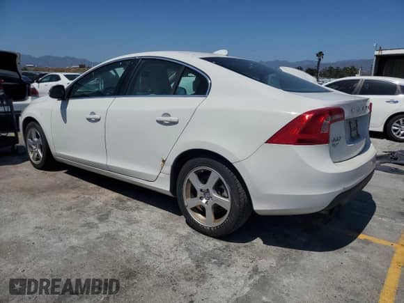 2012 Volvo S60 T5 с VIN YV1622FS4C2046569, выставлен на аукционе Copart как лот 56429235 с пробегом 97 170 миль миль и Чистый • Clean title. История ставок и продаж доступна на DreamBid. Изображение 2.