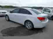 2011 Chevrolet Cruze 2LT z VIN 1G1PG5S99B7115024, wystawiony jako IAAI lot #42877545 z przebiegiem 122 207 mil mil oraz . Historia ofert i sprzedaży dostępna na DreamBid. Obrazek 3.