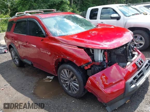 2024 Nissan Pathfinder SL with VIN 5N1DR3CD1RC211528, listed as a IAAI auction lot 42702282 with 26,589 mi miles and . Bid and sale history available at DreamBid. Image 1.