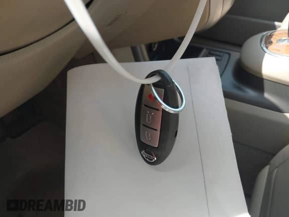 2012 Nissan Murano LE z VIN JN8AZ1MWXCW238118, wystawiony jako IAAI lot #42965003 z przebiegiem 81 870 mil mil oraz . Historia ofert i sprzedaży dostępna na DreamBid. Obrazek 11.