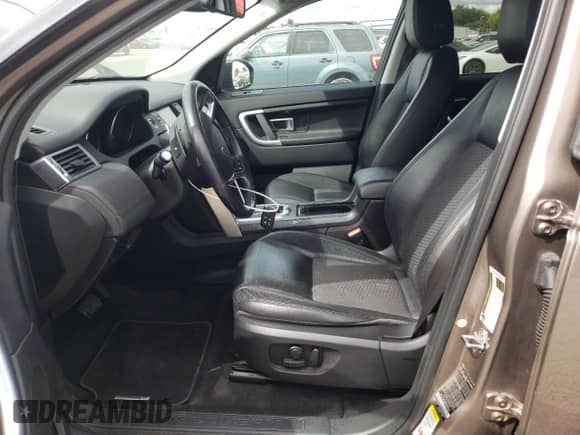 2016 Land Rover Discovery Sport SE с VIN SALCP2BG8GH545320, выставлен на аукционе Copart как лот 72090915 с пробегом 87 410 миль миль и Списание • Salvage title. История ставок и продаж доступна на DreamBid. Изображение 7.