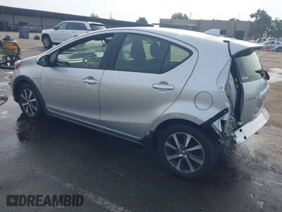 2018 Toyota Prius Four z VIN JTDKDTB30J1619716, wystawiony jako IAAI lot #43536219 z przebiegiem 50 028 mil mil oraz . Historia ofert i sprzedaży dostępna na DreamBid. Obrazek 3.