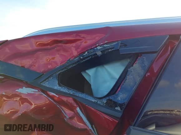 2022 Chevrolet Blazer Premier с VIN 3GNKBLR40NS163877, выставлен на аукционе IAAI как лот 41249191 с пробегом 22 235 миль миль и . История ставок и продаж доступна на DreamBid. Изображение 20.