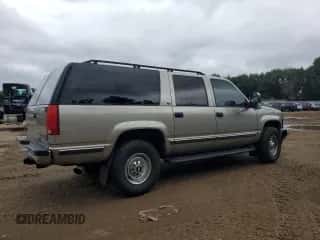 1999 Chevrolet Suburban с VIN 1GNGK26J0XJ439859, выставлен на аукционе Copart как лот 69076004 с пробегом 277 201 миль миль и Списание • Salvage title. История ставок и продаж доступна на DreamBid. Изображение 3.