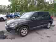 2013 Volkswagen Tiguan SE с VIN WVGAV3AX4DW607441, выставлен на аукционе IAAI как лот 42173141 с пробегом 113 186 миль миль и . История ставок и продаж доступна на DreamBid. Изображение 2.
