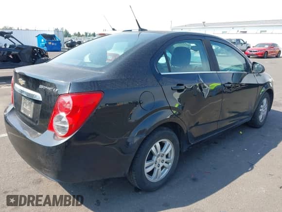 2012 Chevrolet Sonic LT с VIN 1G1JC5SHXC4194604, выставлен на аукционе IAAI как лот 43173120 с пробегом 200 428 миль миль и . История ставок и продаж доступна на DreamBid. Изображение 4.
