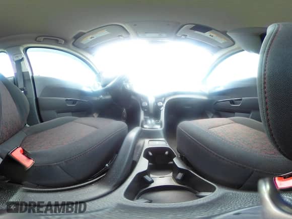 2019 Chevrolet Sonic LT с VIN 1G1JD6SB2K4112782, выставлен на аукционе IAAI как лот 42442375 с пробегом 37 237 миль миль и . История ставок и продаж доступна на DreamBid. Изображение 19.