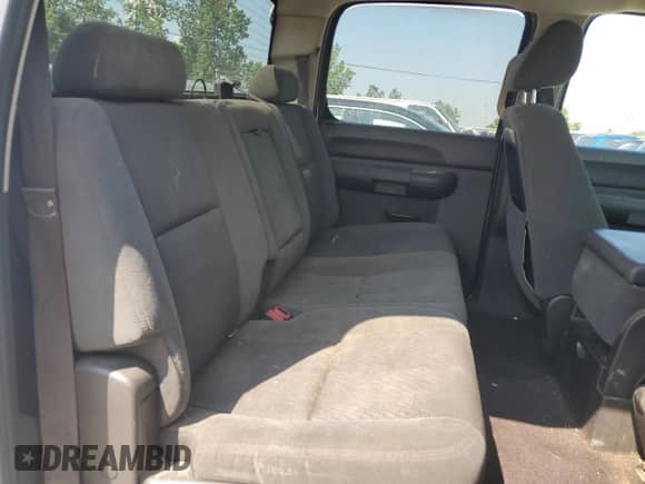 2009 Chevrolet Silverado 2500HD LT с VIN 1GCHK53K79F131024, выставлен на аукционе Copart как лот 63241125 с пробегом 145 331 миль миль и Списание • Salvage title. История ставок и продаж доступна на DreamBid. Изображение 10.
