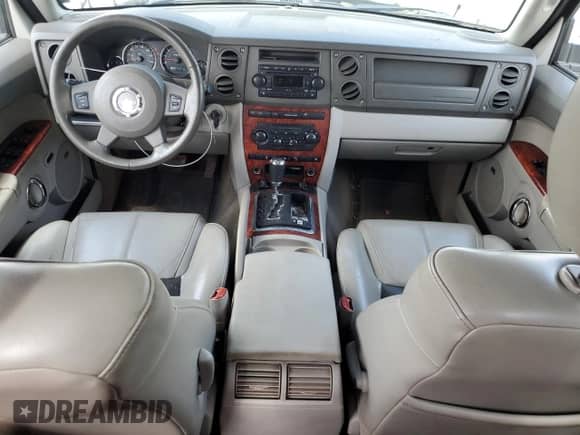 2007 Jeep Commander Limited with VIN 1J8HG58P17C672566, listed as a Copart auction lot 56271385 with 155,854 mi miles and Clean title. Bid and sale history available at DreamBid. Image 8.