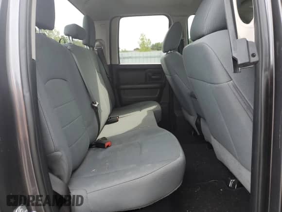 2018 Ram 1500 Tradesman z VIN 1C6RR7FG8JS247001, wystawiony jako Copart lot #71691165 z przebiegiem 65 844 mil mil oraz Szkoda całkowita • Salvage title. Historia ofert i sprzedaży dostępna na DreamBid. Obrazek 10.