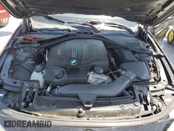 2014 BMW 4 Series 435i с VIN WBA3R1C52EK192420, выставлен на аукционе Copart как лот 57393025 с пробегом Не указан миль и Чистый • Clean title. История ставок и продаж доступна на DreamBid. Изображение 11.