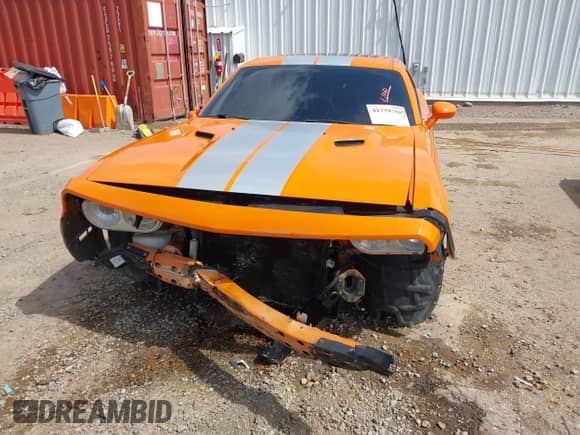 2012 Dodge Challenger SRT-8 392 с VIN 2C3CDYCJ2CH118818, выставлен на аукционе IAAI как лот 41779758 с пробегом 103 816 миль миль и . История ставок и продаж доступна на DreamBid. Изображение 6.