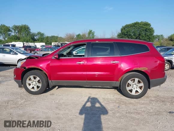 2012 Chevrolet Traverse 1LT с VIN 1GNKVGED2CJ157694, выставлен на аукционе IAAI как лот 42947386 с пробегом 128 603 миль миль и . История ставок и продаж доступна на DreamBid. Изображение 14.