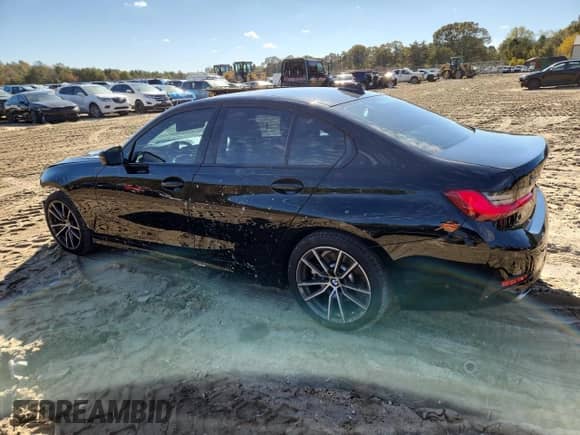 2021 BMW 3 Series 330i xDrive z VIN 3MW5R7J09M8B89405, wystawiony jako Copart lot #90360755 z przebiegiem 58 386 mil mil oraz Szkoda całkowita • Salvage title. Historia ofert i sprzedaży dostępna na DreamBid. Obrazek 2.