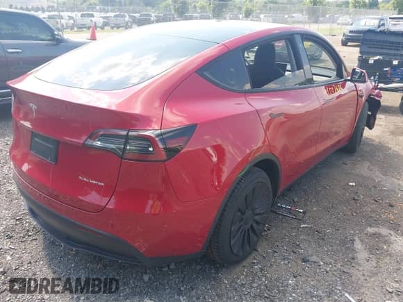 2022 Tesla Model Y Long Range с VIN 7SAYGDEE9NF437016, выставлен на аукционе IAAI как лот 42607686 с пробегом 34 654 миль миль и . История ставок и продаж доступна на DreamBid. Изображение 4.