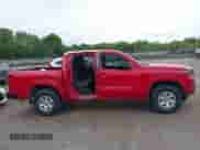 2022 Nissan Frontier SV with VIN 1N6ED1EKXNN659222, listed as a IAAI auction lot 42958510 with 61,237 mi miles and . Bid and sale history available at DreamBid. Image 13.