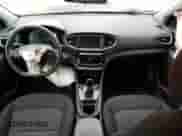 2019 Hyundai Ioniq Blue z VIN KMHC65LC7KU107830, wystawiony jako Copart lot #40184524 z przebiegiem 60 803 mil mil oraz Szkoda całkowita • Salvage title. Historia ofert i sprzedaży dostępna na DreamBid. Obrazek 8.