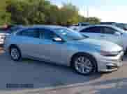 2022 Chevrolet Malibu LT z VIN 1G1ZD5ST5NF160470, wystawiony jako IAAI lot #43396945 z przebiegiem 87 337 mil mil oraz . Historia ofert i sprzedaży dostępna na DreamBid. Obrazek 13.