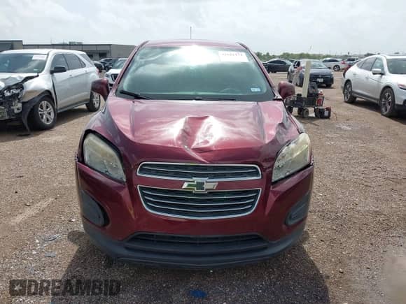 2016 Chevrolet Trax LS z VIN 3GNCJKSBXGL115472, wystawiony jako IAAI lot #42621171 z przebiegiem 105 434 mil mil oraz . Historia ofert i sprzedaży dostępna na DreamBid. Obrazek 12.