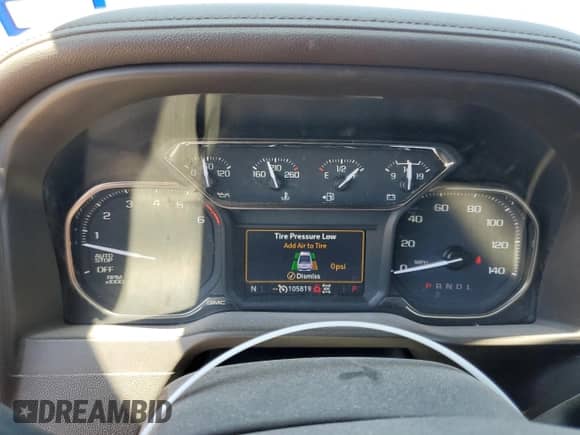 2021 GMC Sierra 1500 SLE z VIN 3GTU9BED1MG264229, wystawiony jako Copart lot #62493495 z przebiegiem 105 819 mil mil oraz Szkoda całkowita • Salvage title. Historia ofert i sprzedaży dostępna na DreamBid. Obrazek 9.