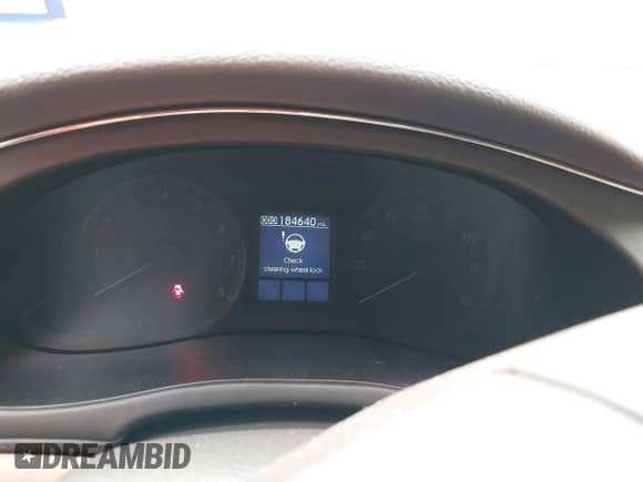 2009 Hyundai Genesis z VIN KMHGC46F09U040315, wystawiony jako IAAI lot #42748053 z przebiegiem 184 640 mil mil oraz . Historia ofert i sprzedaży dostępna na DreamBid. Obrazek 7.