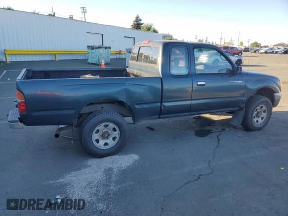 1997 Toyota Tacoma z VIN 4TAWM72N4VZ324227, wystawiony jako Copart lot #50633325 z przebiegiem 296 625 mil mil oraz Czysty tytuł • Clean title. Historia ofert i sprzedaży dostępna na DreamBid. Obrazek 3.