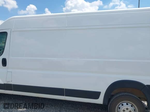 2023 Ram ProMaster Cargo с VIN 3C6LRVDG8PE541538, выставлен на аукционе IAAI как лот 43130640 с пробегом 54 168 миль миль и . История ставок и продаж доступна на DreamBid. Изображение 14.