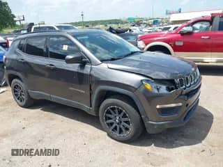 2018 Jeep Compass Sport с VIN 3C4NJDAB9JT246527, выставлен на аукционе IAAI как лот 42532228 с пробегом 105 228 миль миль и . История ставок и продаж доступна на DreamBid. Изображение 1.