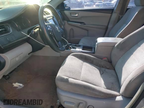 2017 Toyota Camry LE with VIN 4T1BF1FK4HU423928, listed as a Copart auction lot 87039515 with 264,477 mi miles and Clean title. Bid and sale history available at DreamBid. Image 7.