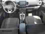 2020 Hyundai Venue SEL с VIN KMHRC8A33LU038269, выставлен на аукционе Copart как лот 73790294 с пробегом 17 301 миль миль и Списание • Salvage title. История ставок и продаж доступна на DreamBid. Изображение 8.