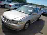 2002 Honda Accord SE z VIN 1HGCG66882A157153, wystawiony jako IAAI lot #43104861 z przebiegiem 354 279 mil mil oraz . Historia ofert i sprzedaży dostępna na DreamBid. Obrazek 2.