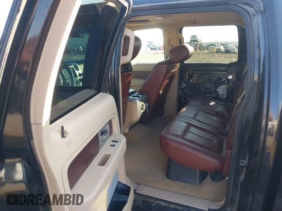 2014 Ford F-150 XL z VIN 1FTFW1ET7EKD22535, wystawiony jako IAAI lot #43176728 z przebiegiem 165 977 mil mil oraz . Historia ofert i sprzedaży dostępna na DreamBid. Obrazek 8.