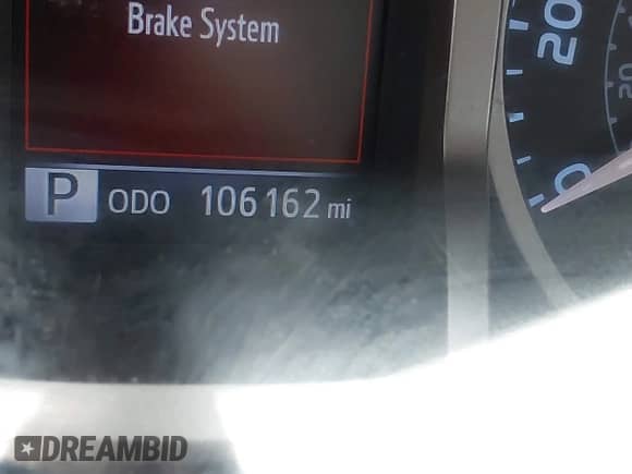 2019 Toyota Tacoma SR with VIN 5TFCZ5AN9KX176923, listed as a IAAI auction lot 43337573 with 106,162 mi miles and . Bid and sale history available at DreamBid. Image 7.