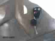 2005 Chevrolet Silverado 1500 LS z VIN 2GCEC13T751219963, wystawiony jako IAAI lot #42260184 z przebiegiem 341 598 mil mil oraz . Historia ofert i sprzedaży dostępna na DreamBid. Obrazek 11.