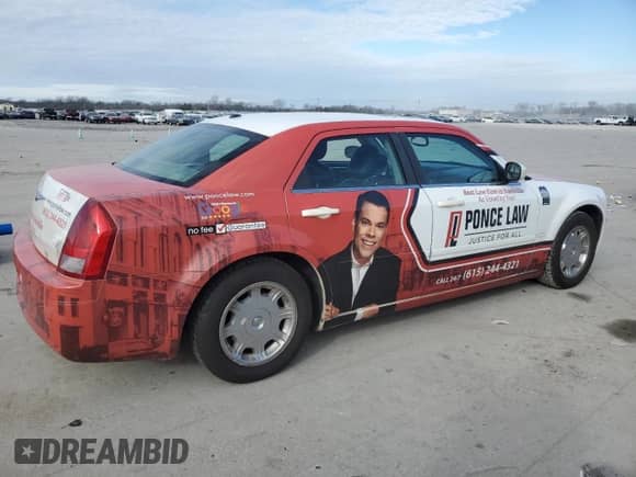 2007 Chrysler 300 Signature with VIN 2C3LA53G27H724590, listed as a Copart auction lot 86695054 with 257,578 mi miles and Salvage title. Bid and sale history available at DreamBid. Image 3.