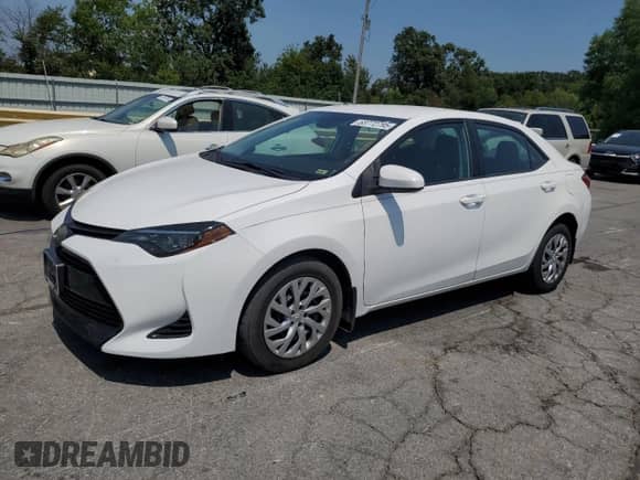 2019 Toyota Corolla LE с VIN 2T1BURHE5KC160613, выставлен на аукционе Copart как лот 63772795 с пробегом 125 915 миль миль и Списание • Salvage title. История ставок и продаж доступна на DreamBid. Изображение 1.