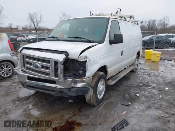 2008 Ford Econoline Cargo Commercial with VIN 1FTNE24W68DA79471, listed as a IAAI auction lot 41448543 with 196,981 mi miles and . Bid and sale history available at DreamBid. Image 2.