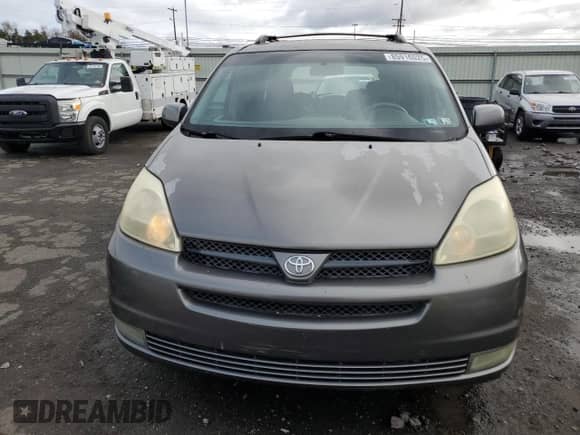 2004 Toyota Sienna XLE z VIN 5TDBA22C54S024967, wystawiony jako Copart lot #85916025 z przebiegiem 169 412 mil mil oraz Szkoda całkowita • Salvage title. Historia ofert i sprzedaży dostępna na DreamBid. Obrazek 5.
