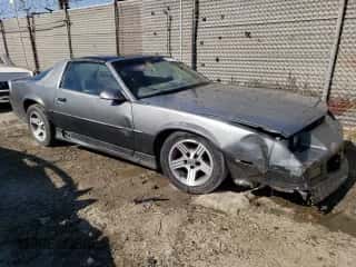 1991 Chevrolet Camaro RS с VIN 1G1FP23EXML103013, выставлен на аукционе Copart как лот 60177254 с пробегом 242 933 миль миль и Списание • Salvage title. История ставок и продаж доступна на DreamBid. Изображение 4.