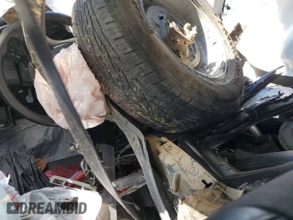 2017 Chevrolet Trax LT z VIN 3GNCJLSB0HL234459, wystawiony jako Copart lot #67372985 z przebiegiem Nie podano mil oraz Szkoda całkowita • Salvage title. Historia ofert i sprzedaży dostępna na DreamBid. Obrazek 8.