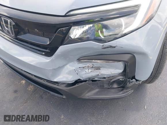 2022 Honda Pilot Special Edition with VIN 5FNYF5H24NB033970, listed as a IAAI auction lot 42391656 with 44,504 mi miles and . Bid and sale history available at DreamBid. Image 6.