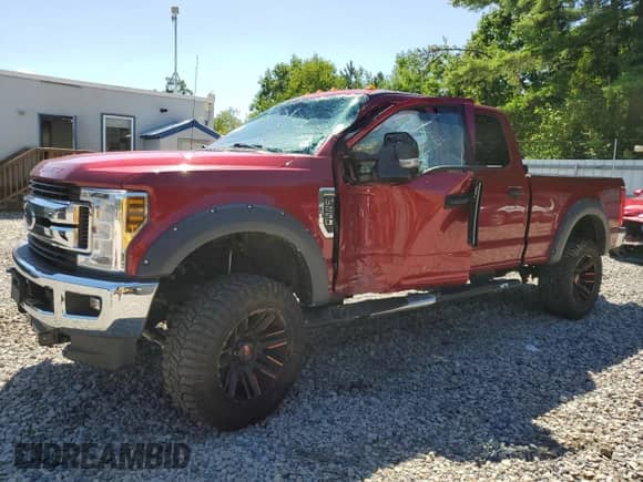 2019 Ford F-250 XL with VIN 1FT7W2B62KEC27058, listed as a Copart auction lot 65902205 with Not provided miles and Salvage title. Bid and sale history available at DreamBid. Image 1.