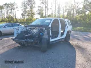 2018 Chevrolet Tahoe Commercial с VIN 1GNLCDEC4JR275440, выставлен на аукционе IAAI как лот 43444649 с пробегом Не указан миль и . История ставок и продаж доступна на DreamBid. Изображение 2.