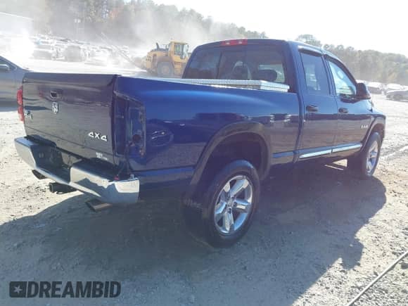 2008 Dodge 1500 Laramie с VIN 1D3HU18228J183983, выставлен на аукционе IAAI как лот 43466299 с пробегом 151 591 миль миль и . История ставок и продаж доступна на DreamBid. Изображение 4.