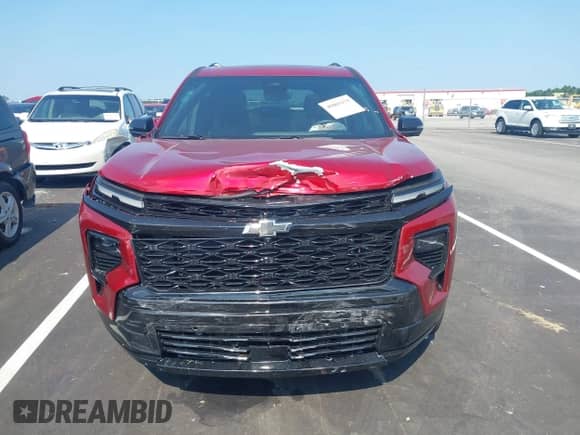 2025 Chevrolet Traverse FWD RS with VIN 1GNERLRS8SJ185811, listed as a IAAI auction lot 43005175 with 15,117 mi miles and . Bid and sale history available at DreamBid. Image 12.