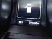 2018 Hyundai Santa Fe 2.4L с VIN 5XYZTDLB0JG563984, выставлен на аукционе IAAI как лот 42492382 с пробегом 57 832 миль миль и . История ставок и продаж доступна на DreamBid. Изображение 16.